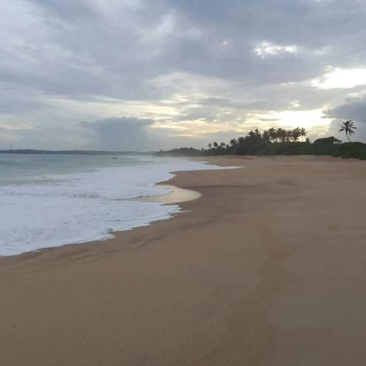 Star Sun Homestay Tangalle Eksteriør billede