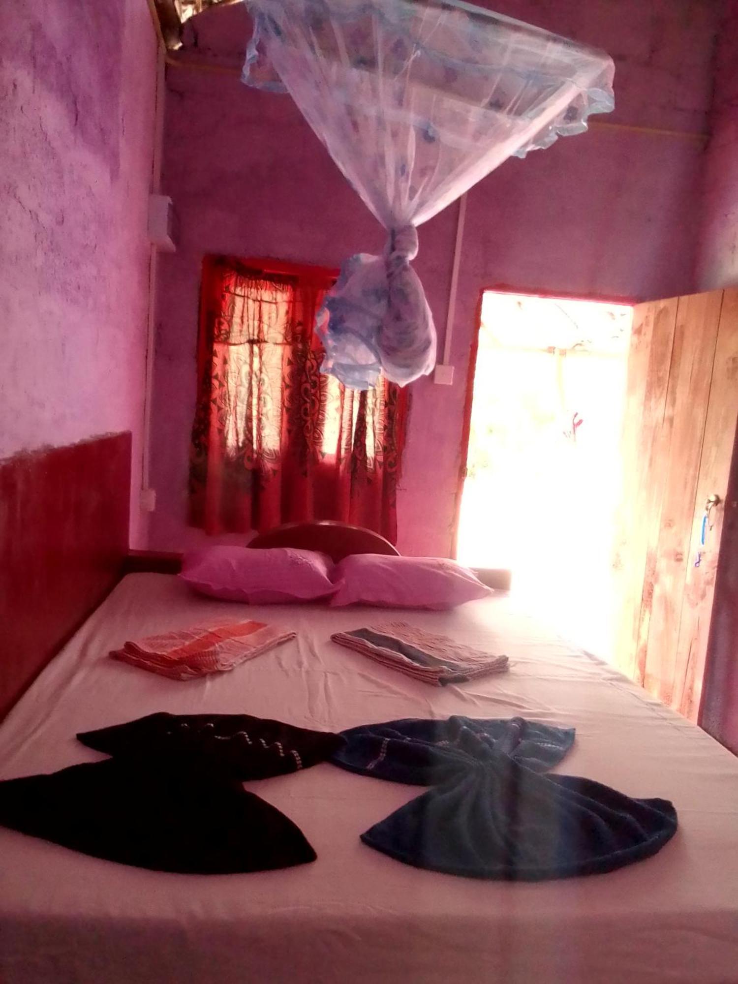Star Sun Homestay Tangalle Eksteriør billede