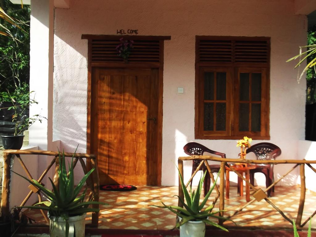 Star Sun Homestay Tangalle Eksteriør billede