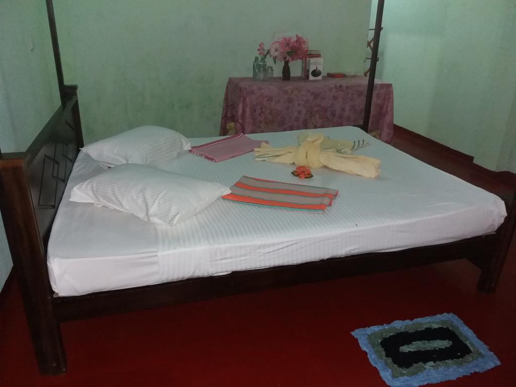 Star Sun Homestay Tangalle Eksteriør billede
